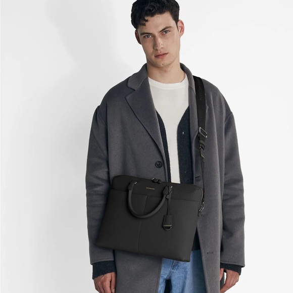 Maison de Sabré black caviar leather laptop case gold hardware - new w/ dust bag - Picture 2 of 7